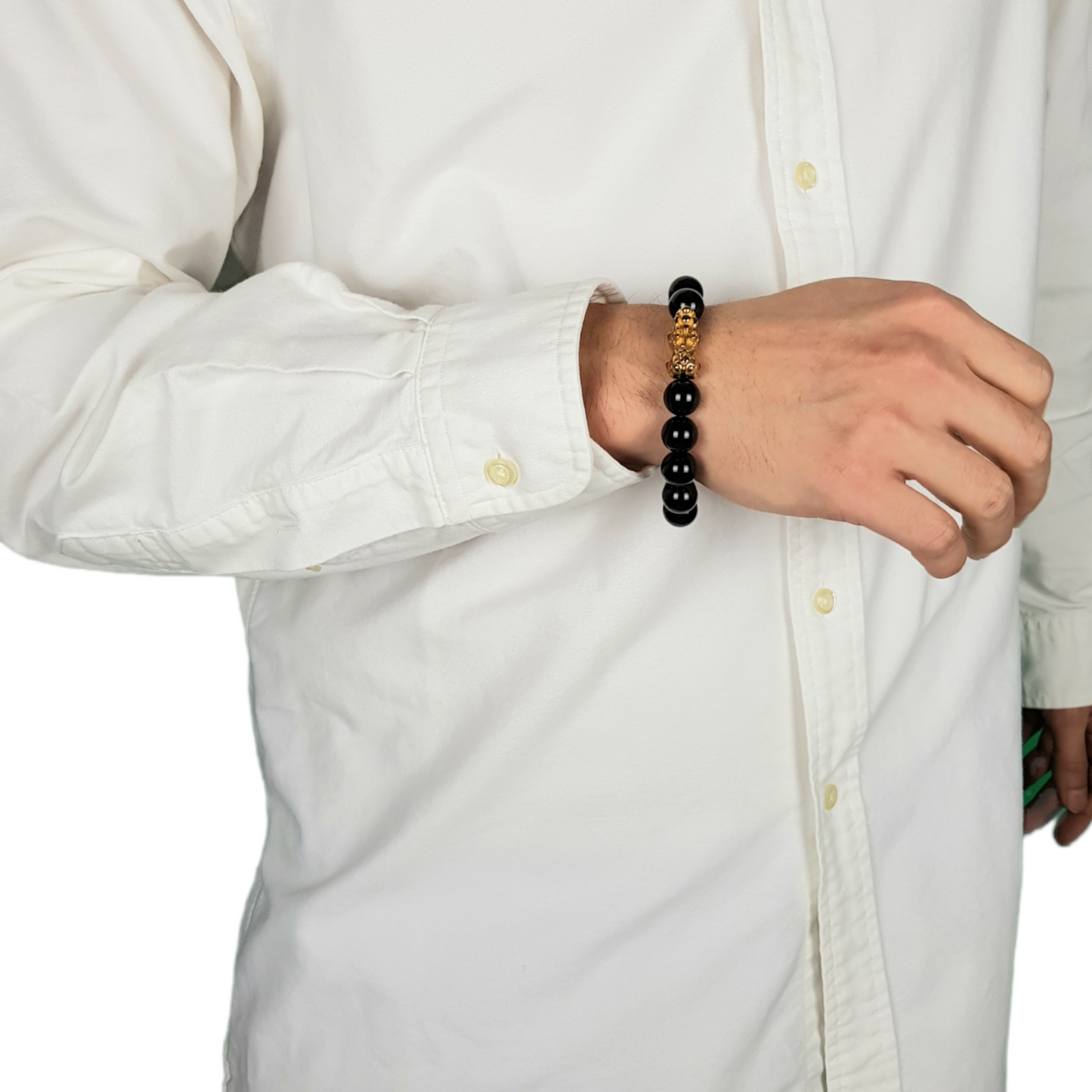 Black Onyx Bracelet Mid-Sized Bead with 'Pixiu'